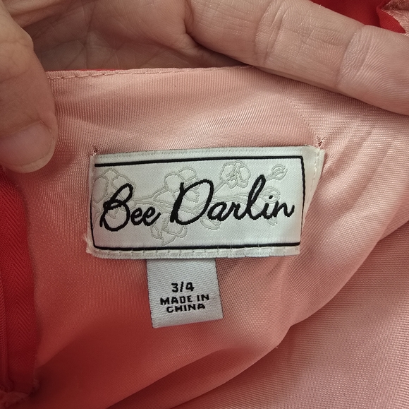 Elegant Red Strapless Gown with Beaded Bodice - Picture 3 of 3